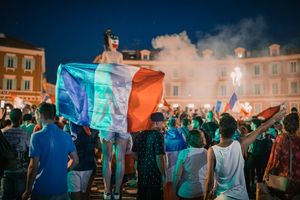 #96 Pourquoi le patriotisme est si compliqué en France ?